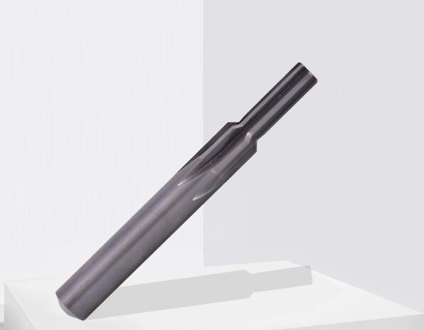 铰刀和镗刀有什么区别